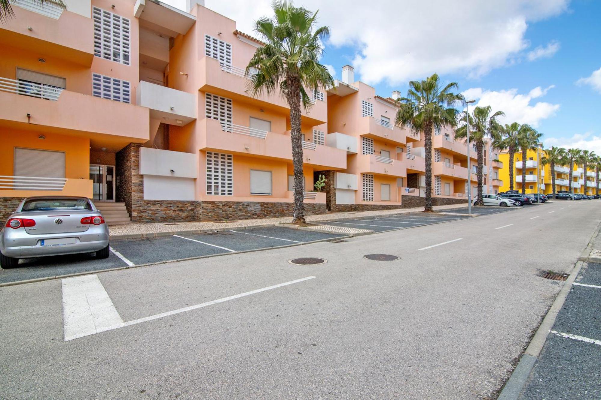 Apartamento Royal Cabanas Golf Conceicao  Экстерьер фото