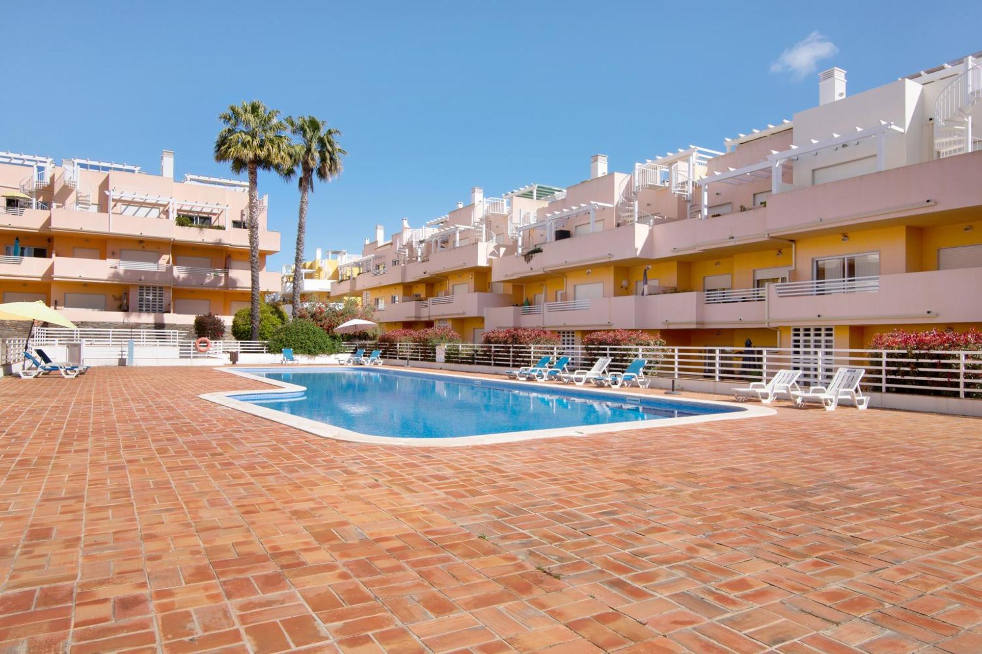Apartamento Royal Cabanas Golf Conceicao  Экстерьер фото
